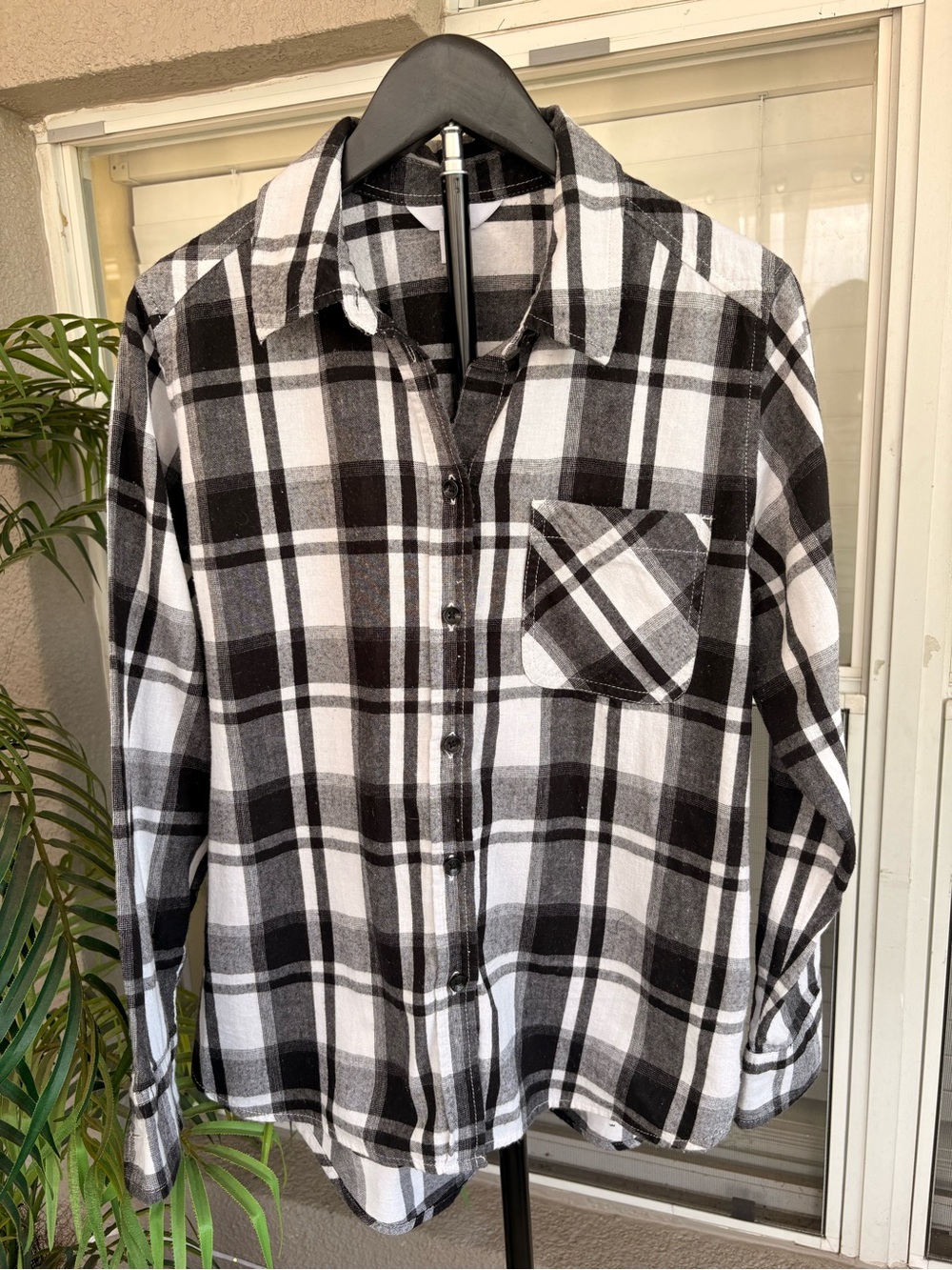 AND Black and White Plaid Shirt